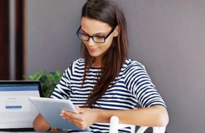 inside-banner-social-girl inside-banner-social-girl